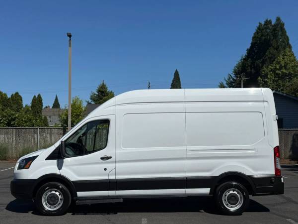 2019 Ford Transit 250 Van - Photo 2