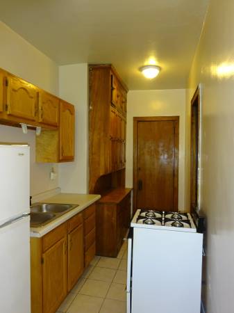 $775 / 400ft2 - 1536 LaSalle, Corner HW Studio in Loring, Walk Downtown, Pets OK! (Loring Park, Eat Street, Downtown Minneapolis)64048421337473124