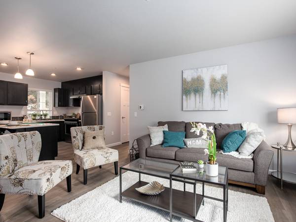 $2,350 / 2br - Secure and Upscale - 2 Bed 2 Bath with Pets Welcome (Lynchburg)63851966875267122