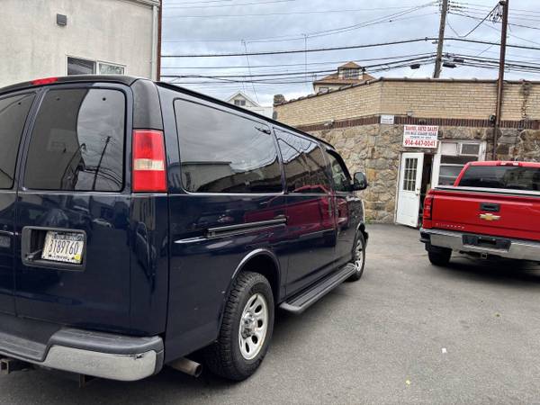 2014 CHEVY EXPRESS LT 1500 EN EXCELENTE ESTADO!!!! - $19,900 (1870 CENTRAL PARK AVE YONKERS)63614633169283122
