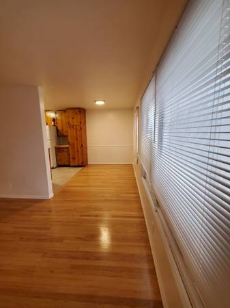 $1,950 / 1br - 650ft2 - Vintage 1bdrm 1bth apt in West Hollywood/ Los Angles  for rent (West Hollywood/ Los Angeles)63840112569089120