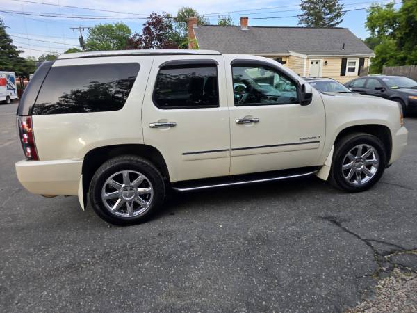 2014 GMC YUKON Denali - $12,999 (Ashland)63618110604035121