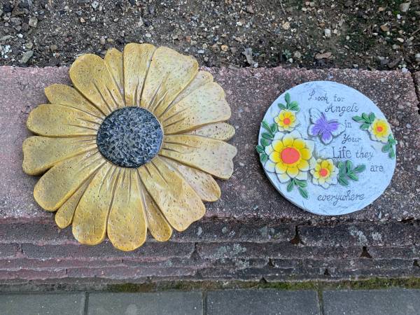 Garden stepping stones 1