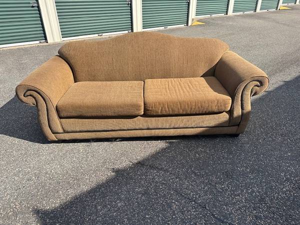 LARGE SOFA 1