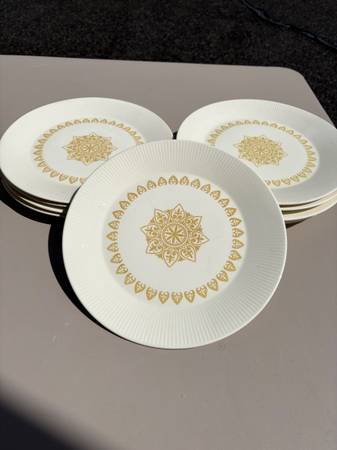 Vintage Sheffield Dinner Plates (10) 1