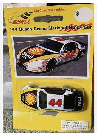 SHELL #44 Bobby LaBonte 1996 Busch Grand National Stock Die-Cast Car 1