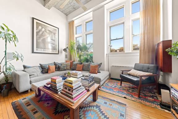 LOFTY CONDO in Mint Condition- One of a kind opportunity 1