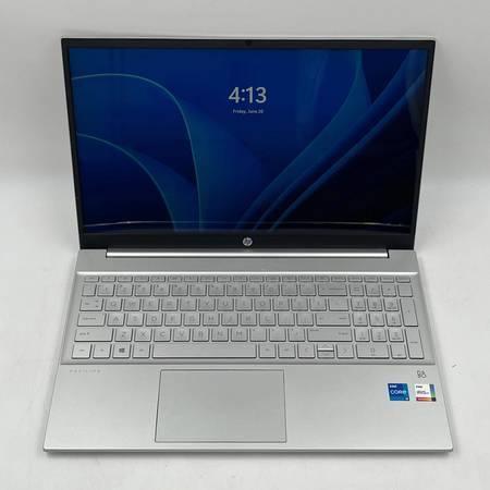 HP Pavilion 15 Intel Core I7-1165G7 @ 2.8GHz/16GB/512GB SSD 1