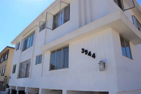 $1,495 / 575ft2 - NO SECURITY DEPOSIT-HUGE UPPER STUDIO FULL KITCHEN-KOREATOWN-12 (Los Angeles)63701204355587120