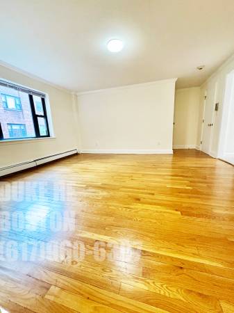 $2,795 / 1br - Nice 2nd Floor 1br on quiet Harvard Ave  -Avail. NOW- *NO FEE* (Brookline)63863136024833122