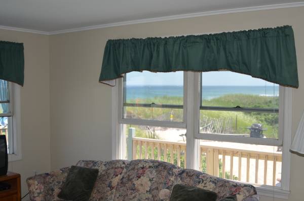 $500 / 3br - 1000ft2 - Waterfront Salisbury Beach Segundo Piso (Salisbury Beach)63863244061697122