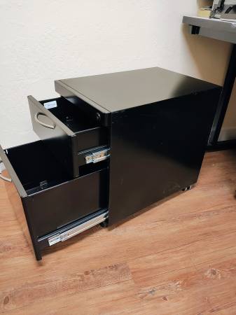 Regency Fusion Mobile Box File Pedestal, Black (MMPBF18ABK) 1