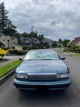 1996 Chevrolet Caprice - $5,995 (Portland)63617918582787121