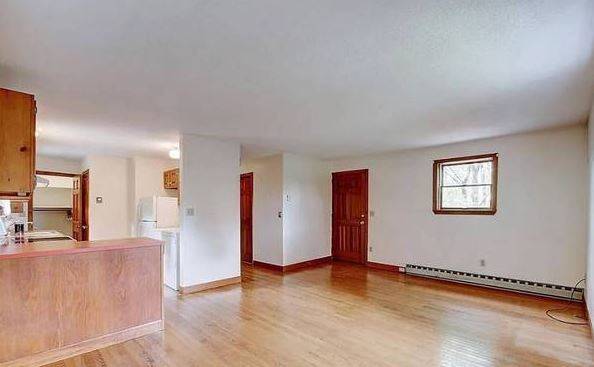 $871 / 2br - 2 Bedrooms, 2 Baths, laundry, entertainment room, (North Hollywood, CA)63912985071875122