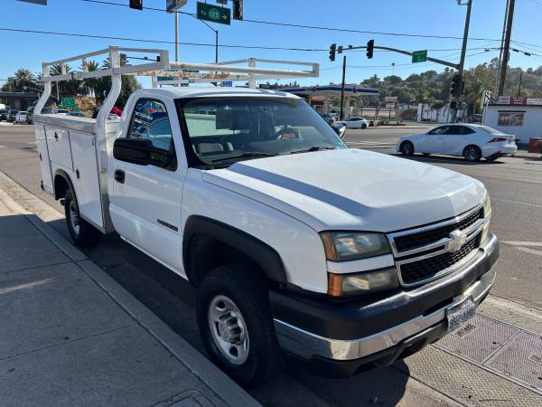 2007 Chevrolet Silverado 2500 HD - Photo 3