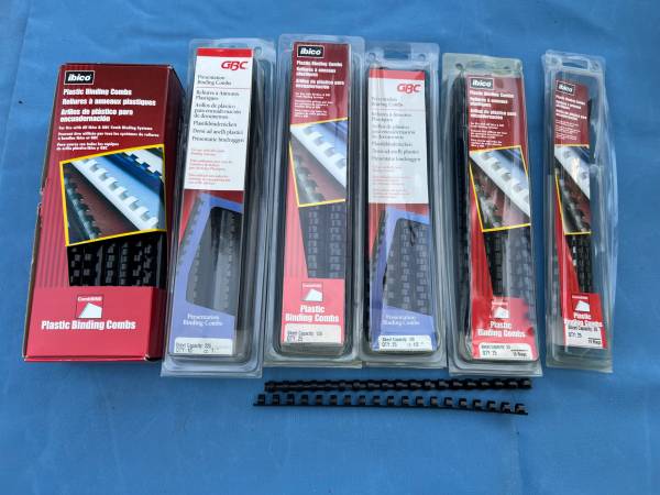 Plastic Binding Combs 1