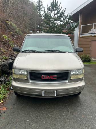 2003 GMC Safari camper van 1
