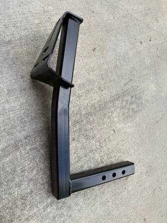 CURT 31006 24-Inch High Trailer Hitch Spare Tire Mount for 2-inch Receiver 1