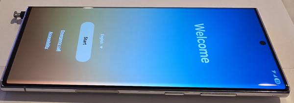 Samsung Galaxy S22 Ultra 5G 256GB Phantom White Unlocked - cell