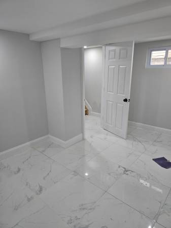 $2,000 1 Bedroom for rent  (Lower level)- 171 st (Queens)63788385044737124