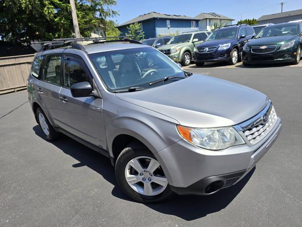 2011 Subaru Forester 2.5X Automatic 4Cylinder Awd Clean Title Gas Save 1