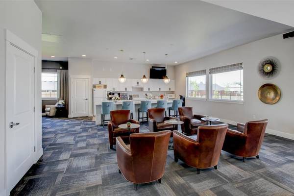 $2,036 / 2br - 776ft2 - $99 Deposit on All Homes & $1 Rent for 1st Month Valid Until 09.28.2563786708176641124
