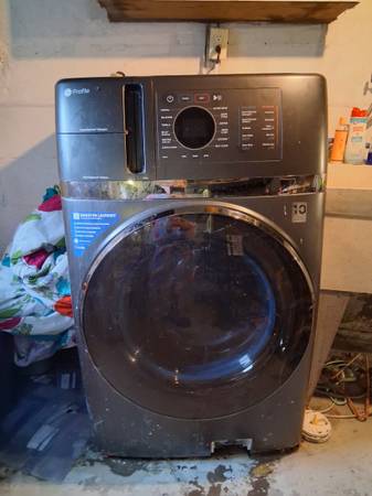 Washer dryer combo 1