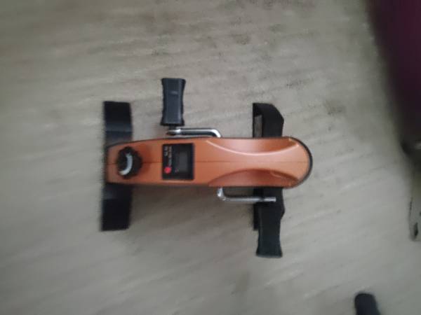 Cycling machine adjustable and digital 1