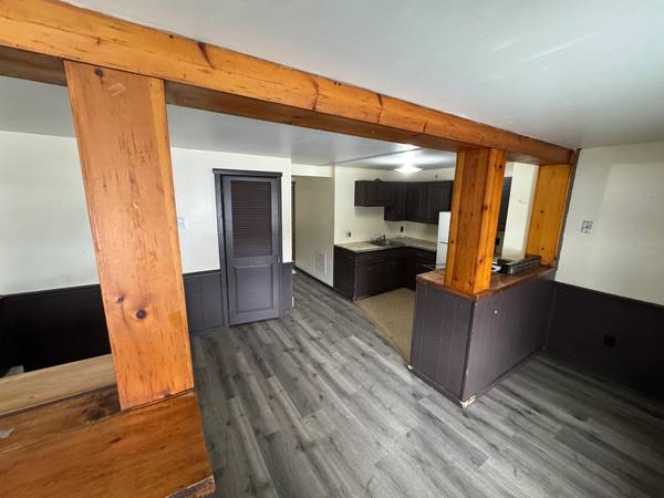 First Floor 2 Bed/1 Bath Unit in Lyndonville - $1400/mo available mid- 1