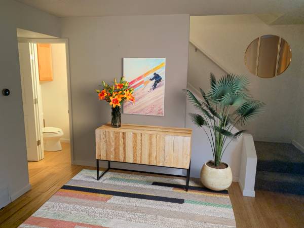 $360,000 / 3br - 1584ft2 - SPOTLESS 3+BD TOWNHOME $360,000  1584 SQFT (DENVER)64150942837762120