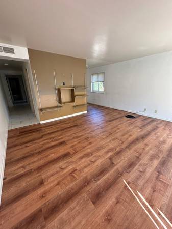 $3,299 / 2br - 1010ft2 - 2bed gated secure 3 blocks to UCB top floor views hardwood remodeled (berkeley)63845955682691120