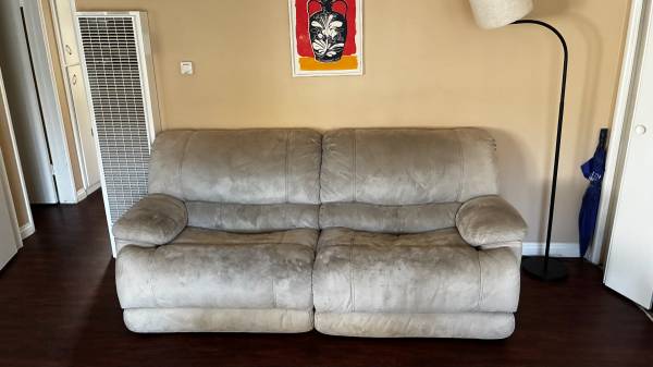 FREE power reclining loveseat, light gray – must pick up