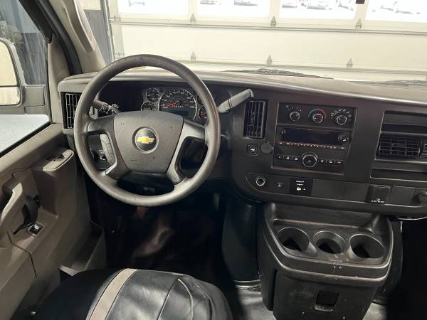 2016 Chevrolet Express 3500 3dr - Photo 8