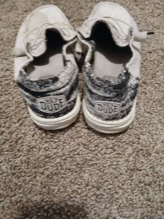Hey dudes and converse 1