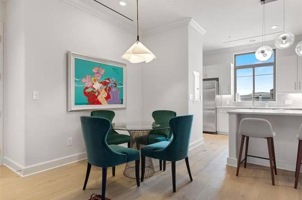 $1,450 / 1br - 1139ft2 - Impresionante condominio de una habitación y 1.5 baños (Oklahoma City)63670503110657122