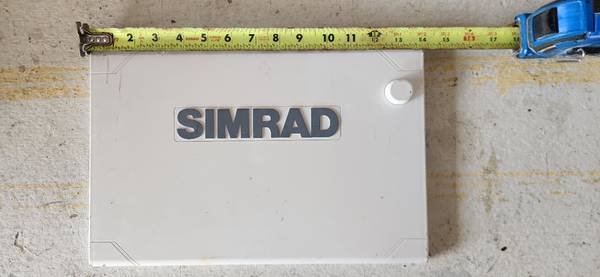 SIMRAD NSS12 EVO3 Screen Cover 14" x 9-1/8" 1