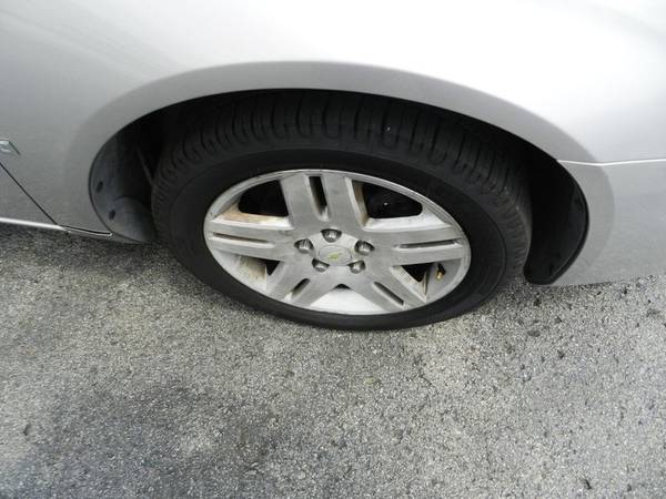2006 *Chevrolet* *Impala* *LTZ*  Credit friendly since 1963! - $6,995 (Chevrolet Impala)63621419104003124