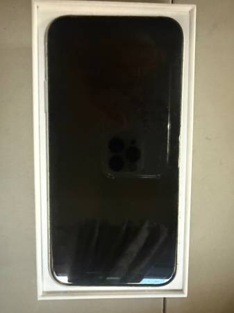 Iphone 11 Unlocked 64GB 1