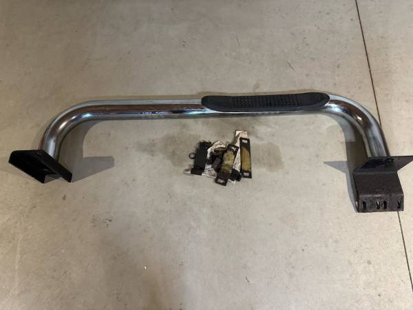 2000 Toyota Tacoma Nerf Bar-Step Rail-drivers side only (Extended Cab) $5 1