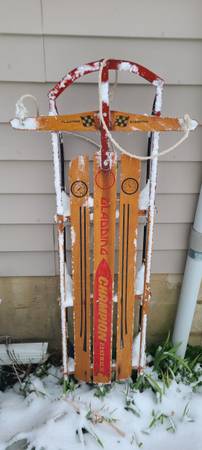 Gladding 4-foot Sled - $50 (ringgold)62958248857603121