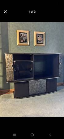 Retro Media Console 1