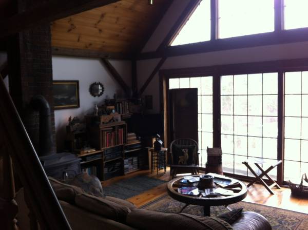 $1,600 / 2br - 1500ft2 - Beautiful Fully Furnished Barn home (East Barre)63784706713729122