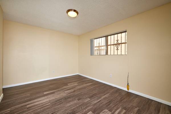 $2,900 / 3br - 1110ft2 - Your New Beginning Starts Here! 3x2 bedroom (Chula Vista)63865590984705124