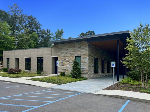 $2,669 Extra Large Private, Professional Office Space, Only $2669 (Tuscaloosa)63763870209027120