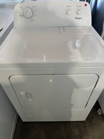 Newer model Whirlpool Gas dryer 1