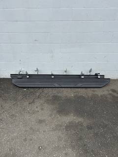 Running Boards(Like New)21-24 GM Full Size 1