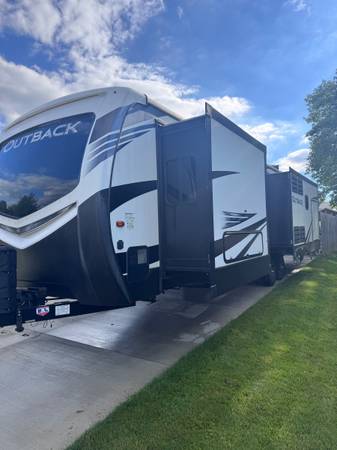 2021 keystone  outback 1