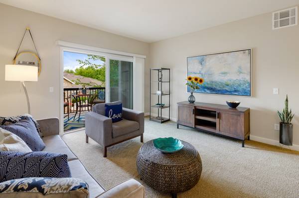 $2,695 / 2br - 1118ft2 - Beautiful 2BR/2BA Apartment – Prime Location & Amenities (santa rosa)63682851331713121