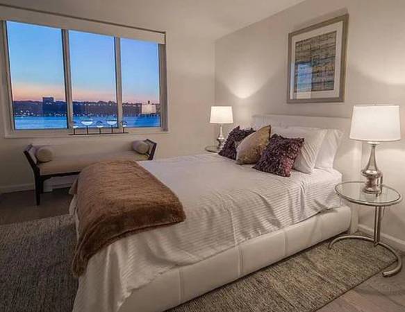$4,350 / 1br - Spacious 1 Bedroom Overlooking Hudson River (Midtown West)63788856695425122