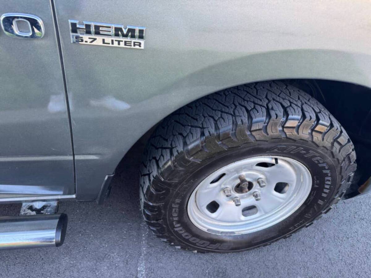 2012 RAM 1500 Big Horn 4x4 Big Horn 4dr Crew Cab 5.5 ft. SB Pickup